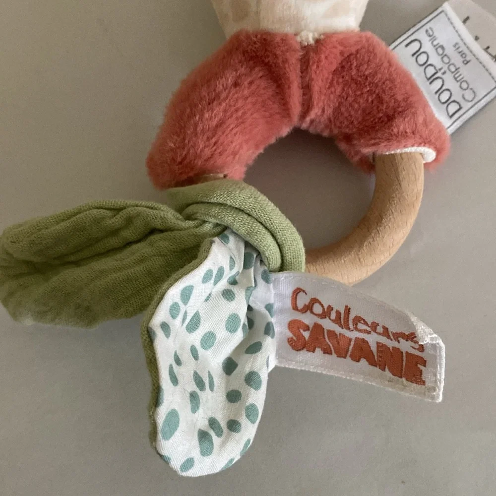 Doudou et Compagnie Paris Couleurs Savane Giraffe Plush Baby rattle Teether new